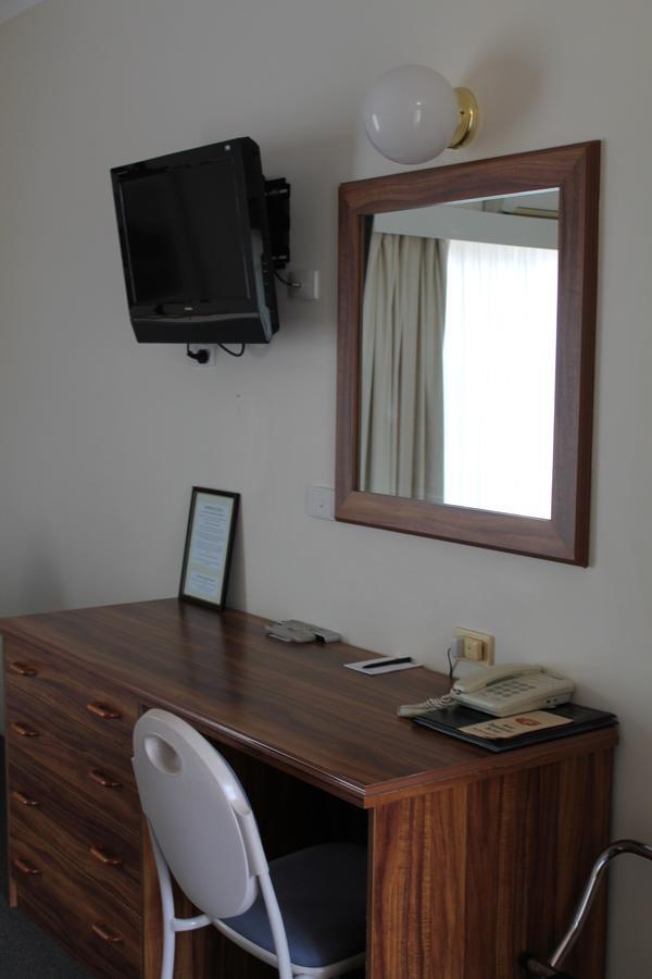 The Kidman Wayside Inn Griffith Εξωτερικό φωτογραφία